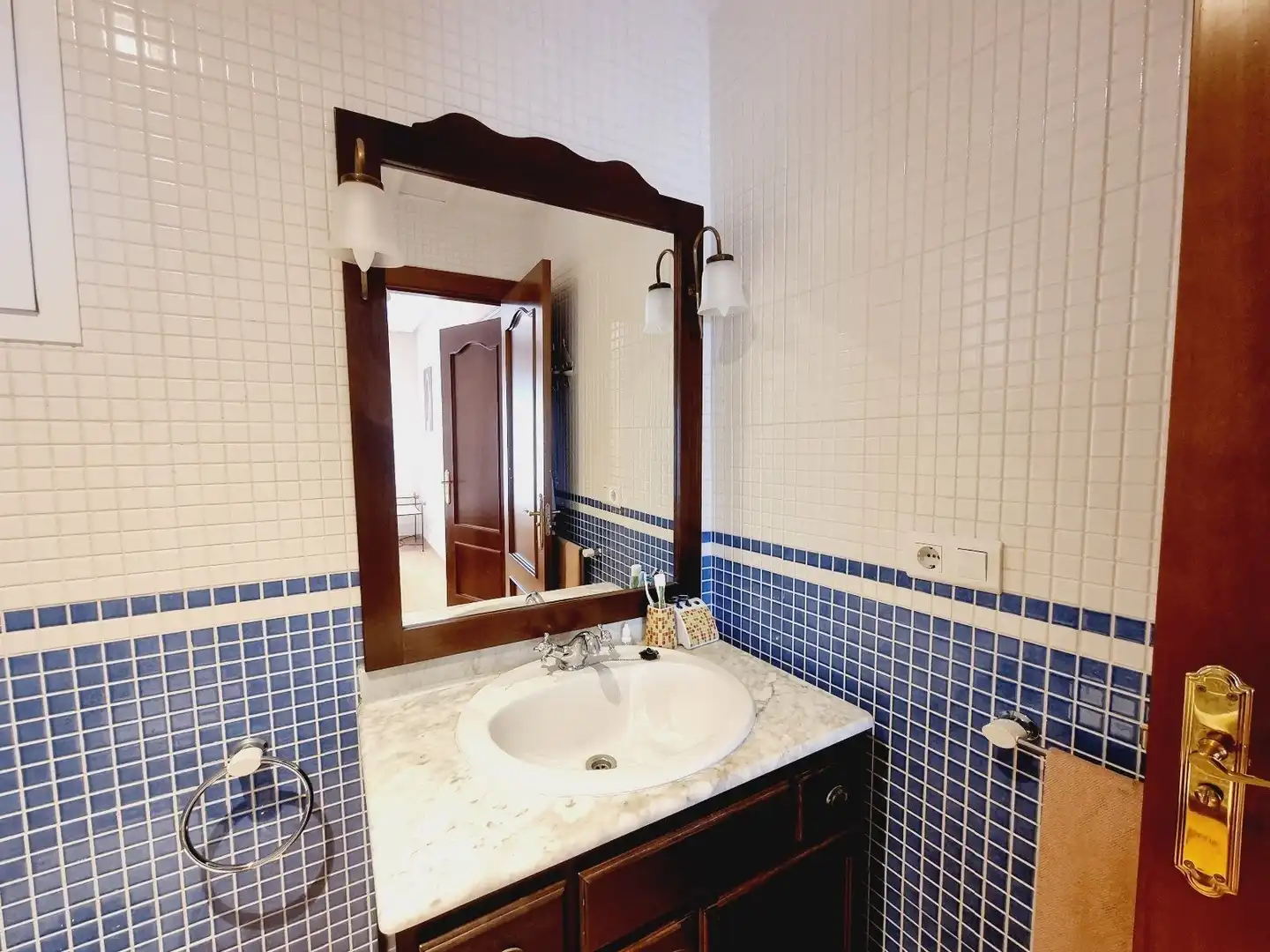 Bathroom of Flat for sale in Vera  with Air Conditioner, Terrace and Swimming Pool