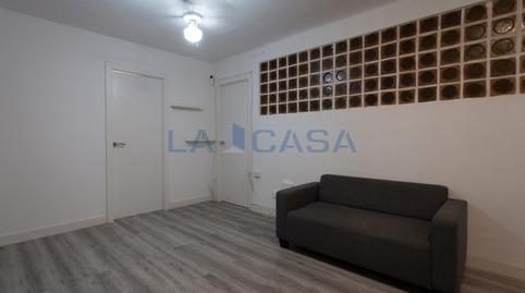 Foto 4 de Pis en venda a Carrer de la Renclusa, Les Planes, Barcelona