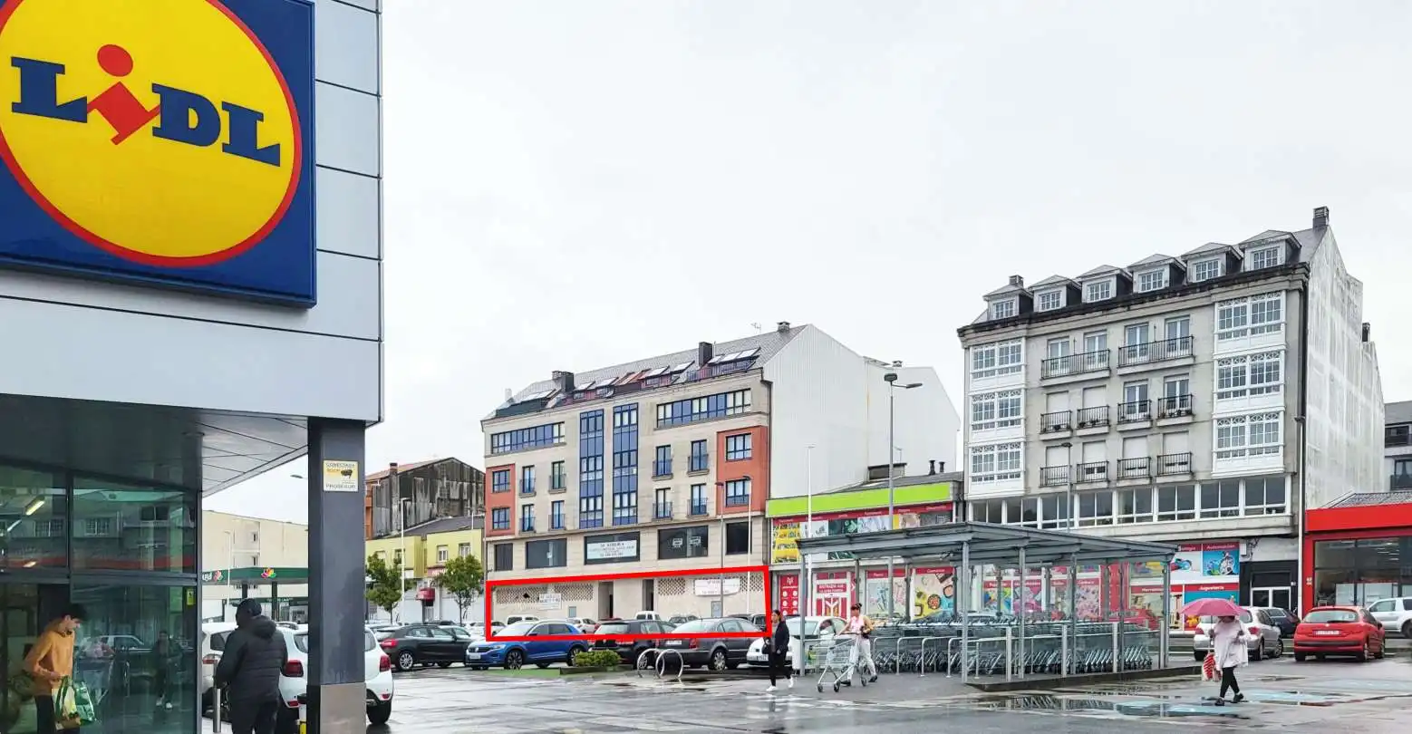 Gewerbefläche zur Miete in Carballo