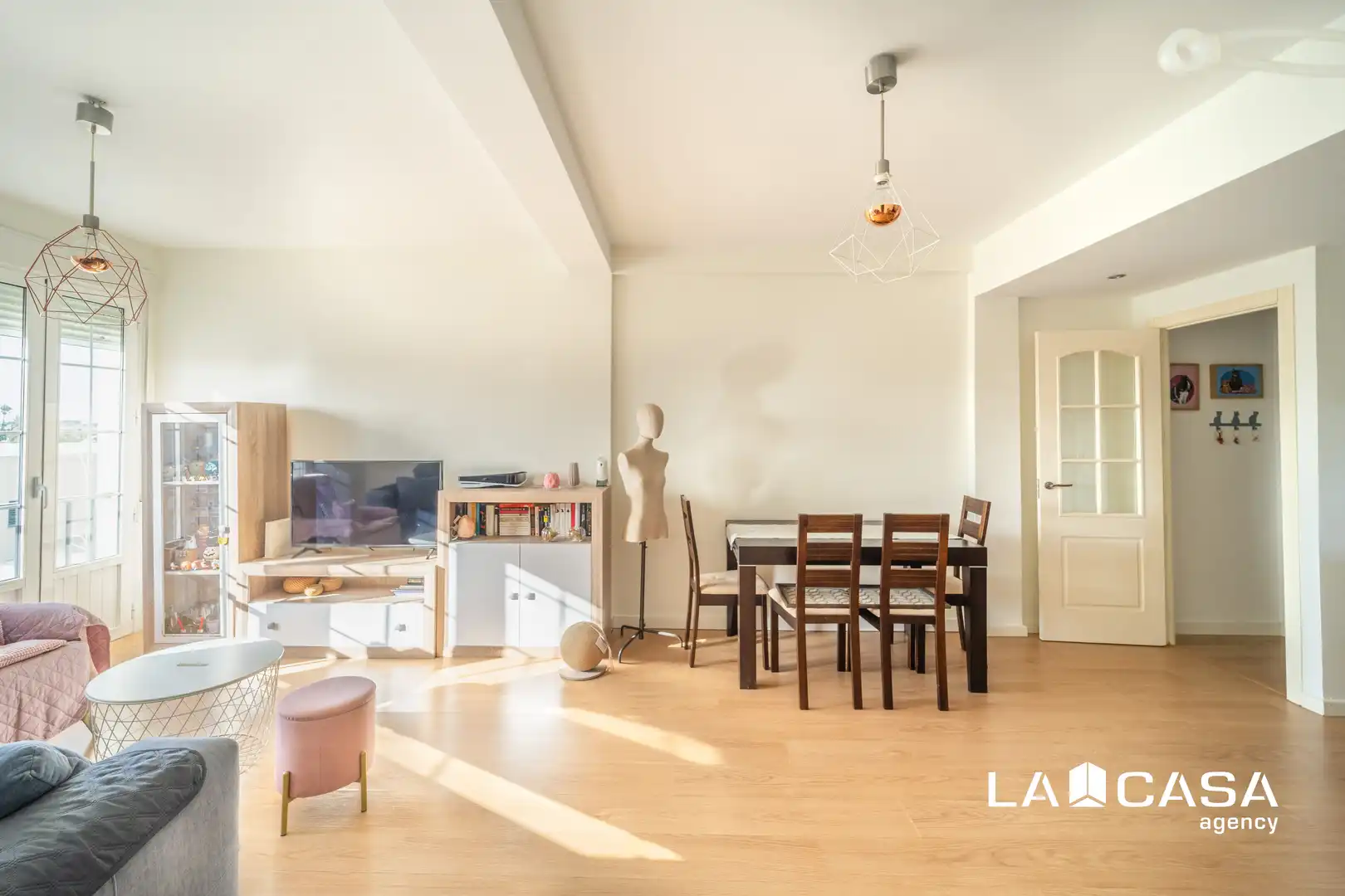 Sala de estar de Piso en venta en Dos Hermanas con Aire acondicionado