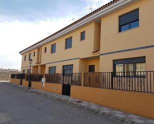 Vista exterior de Casa o xalet en venda en Casas de Juan Núñez amb Terrassa