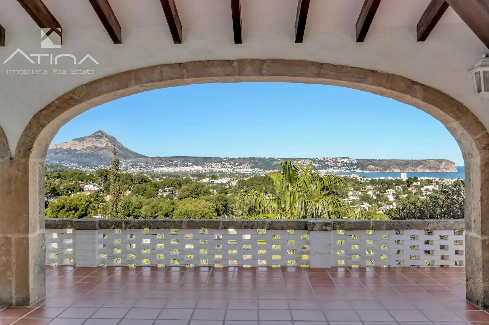 Vista exterior de Casa o chalet en venta en Jávea / Xàbia con Jardín privado, Terraza y Piscina