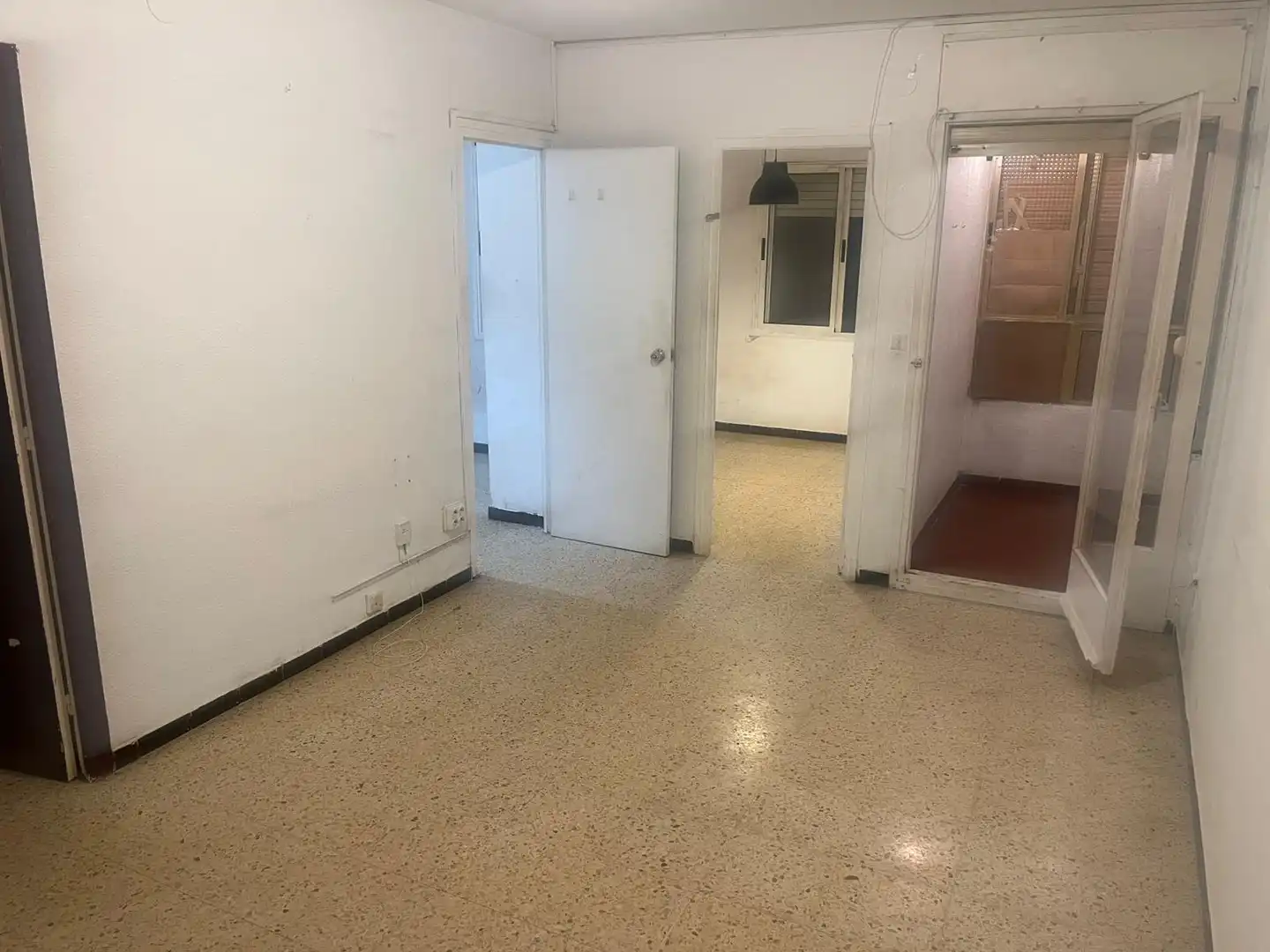 Wohnung mit Aufzug zum Verkauf in Col.legis Nous