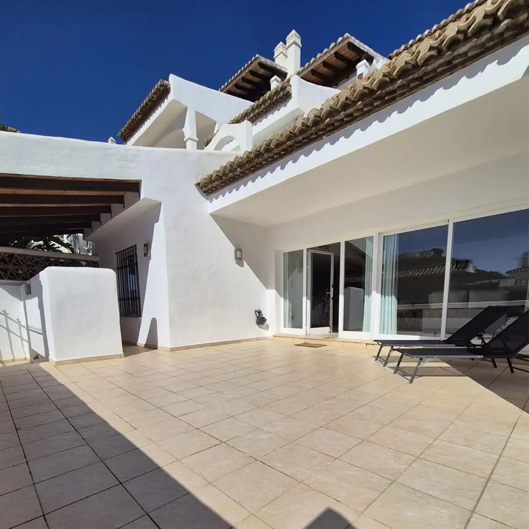 Apartament amb piscina en venda a Solymar, imagen 5