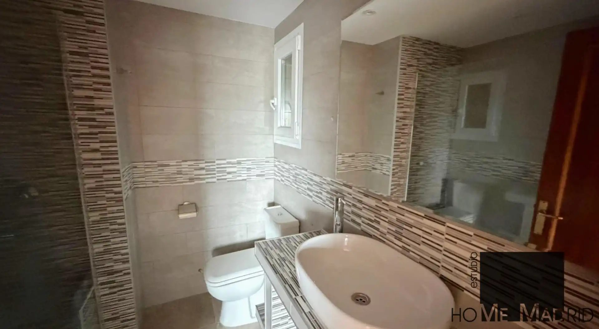 Badezimmer von Wohnung zum Verkauf in Móstoles mit Heizung und Terrasse