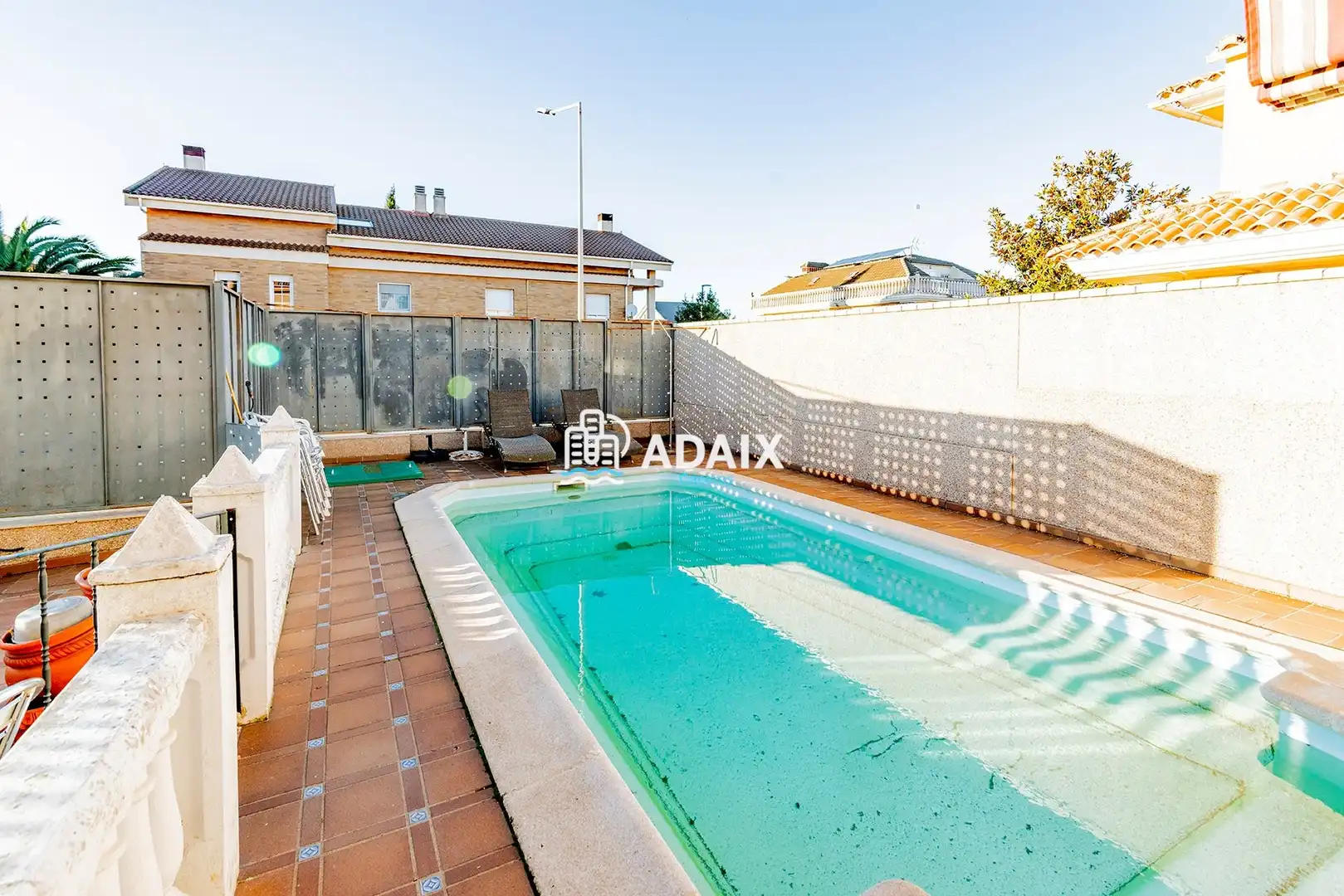 Chalet con terraza en venta en C/ ESCORPIO, imagen 3