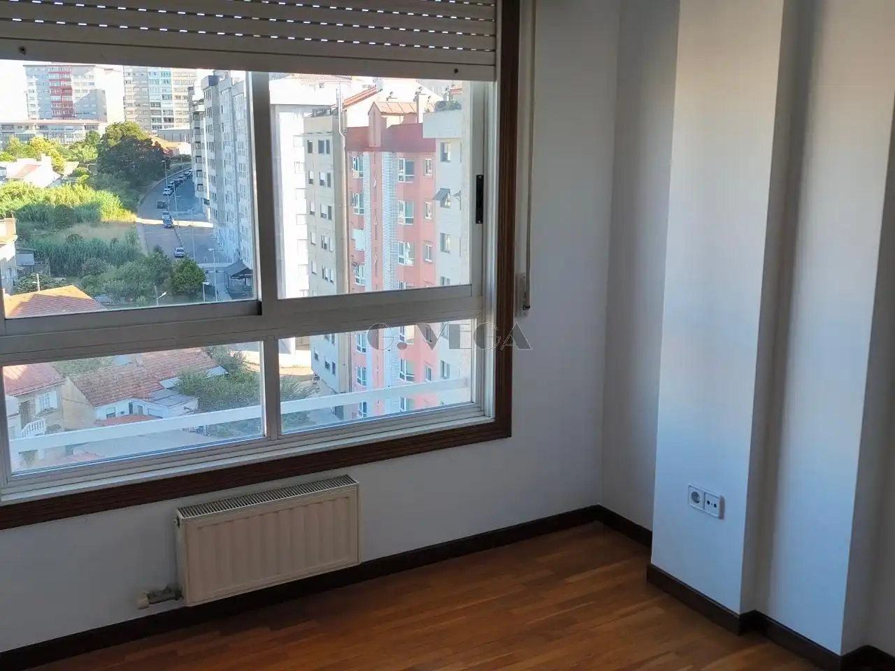 Bedroom of Apartments for rent in Vigo   with Heating and Parquet flooring