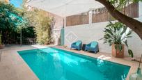 Swimming pool of House or chalet for sale in  Madrid Capital  with Air Conditioner, Heating and Private garden