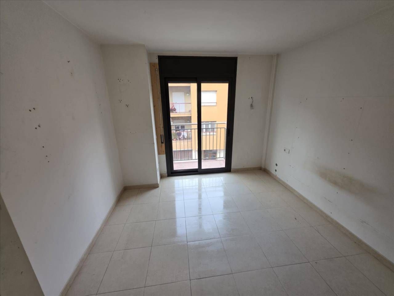 Bedroom of Flat for sale in Olot