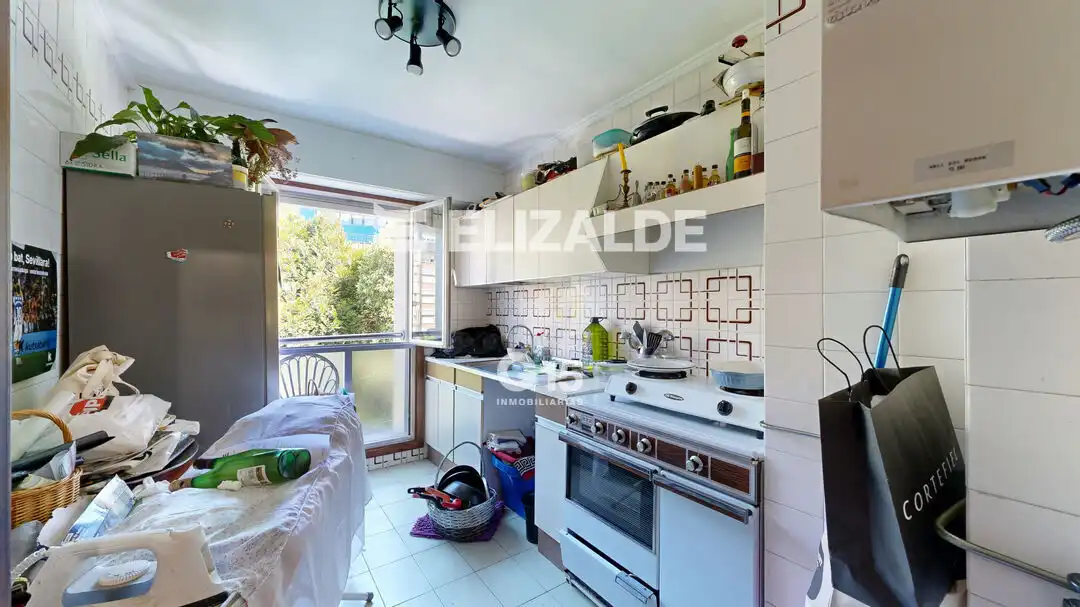 Küche von Wohnung zum Verkauf in Astigarraga mit Balkon