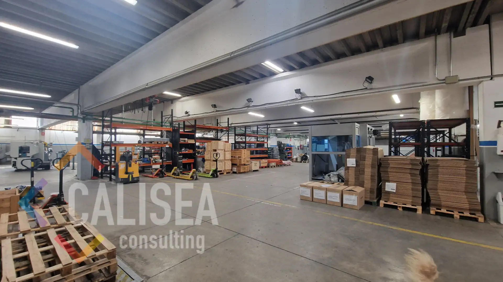 Fabrikhallen zur Miete in Terrassa mit Heizung