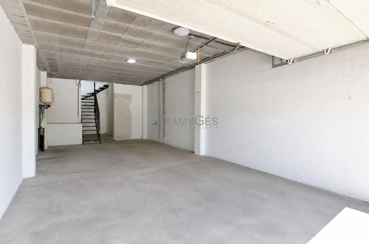 Detached homes for sale in Tui  with Heating, Private garden and Terrace