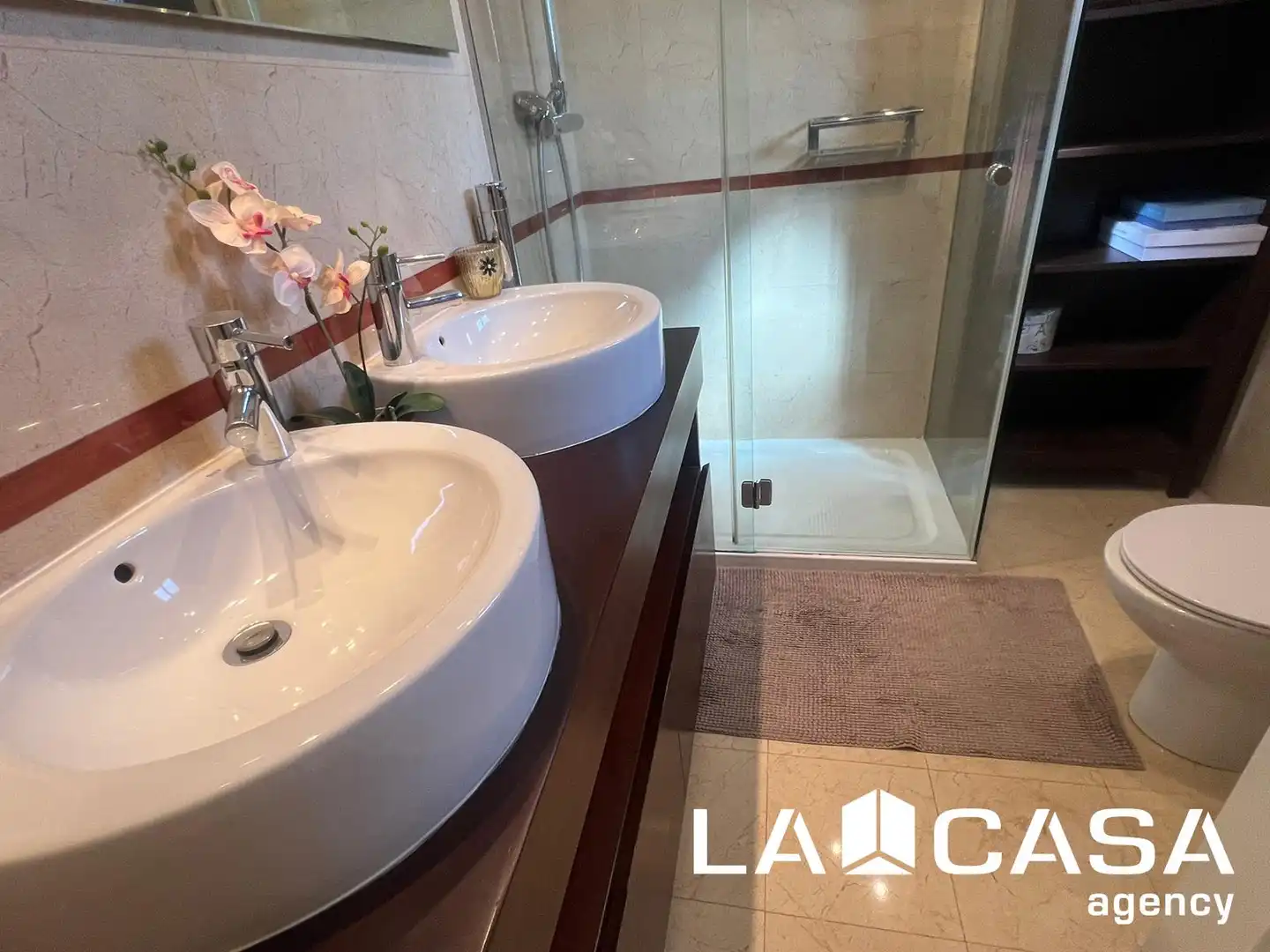 Baño de Casa adosada de alquiler en Dos Hermanas con Terraza