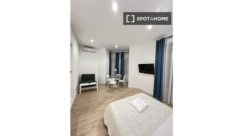 Foto 4 de Habitació a Universidad - Malasaña, Madrid Capital