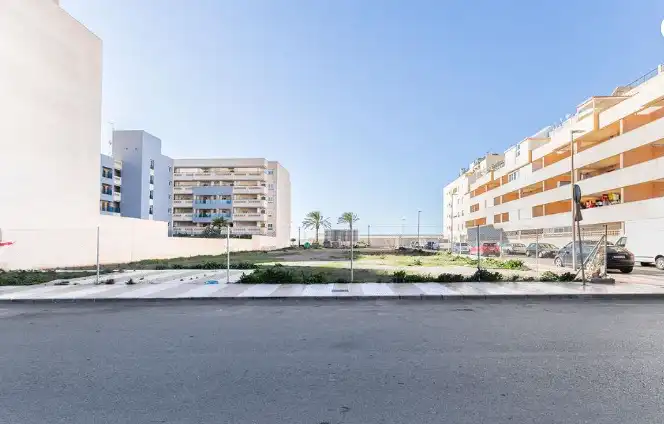 Außenansicht von Residential zum Verkauf in Roquetas de Mar