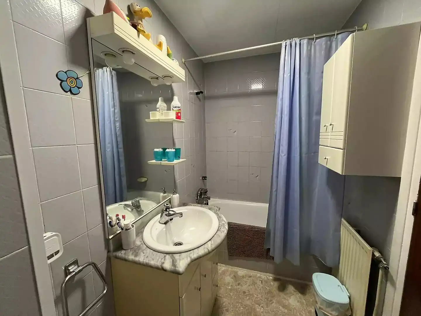 Baño de Piso en venta en Roses con Aire acondicionado y Amueblado