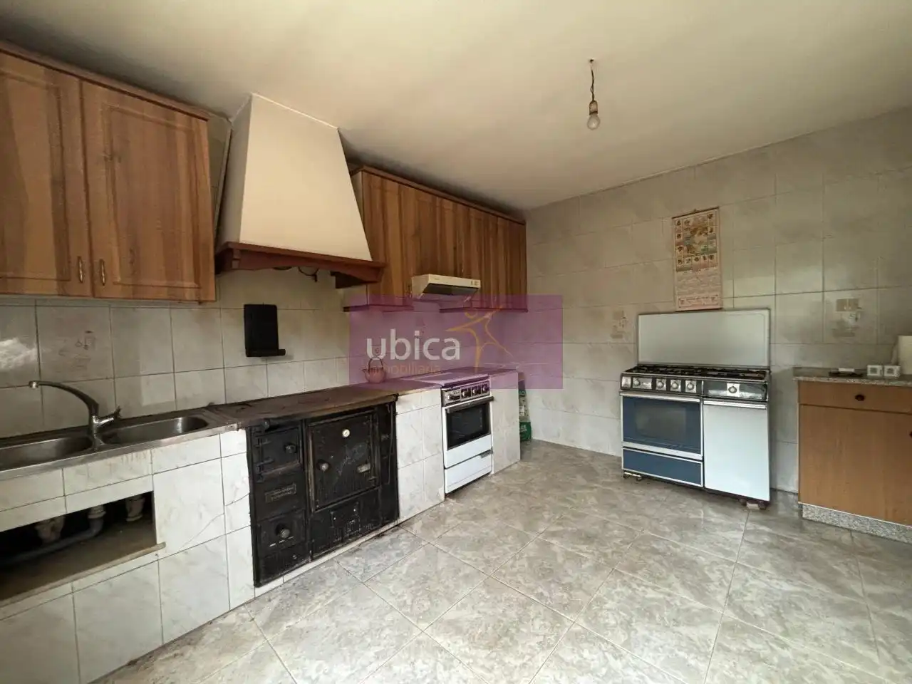 Kitchen of Flat for rent in O Porriño    with Heating and Terrace