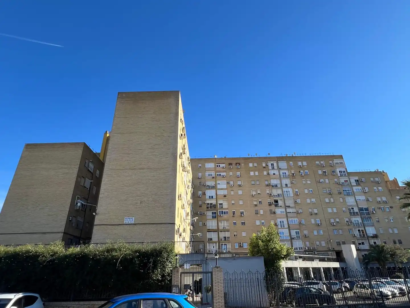Vista exterior de Piso en venta en Sevilla con Terraza