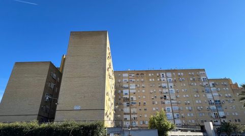 Foto 2 de Piso en venta en Calle Carlos Marx, 26, Sta. Aurelia - Cantábrico - Atlàntico - La Romería, Sevilla Capital
