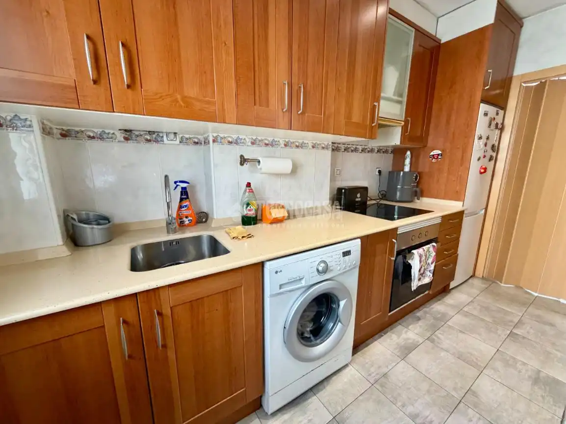 Kitchen of Flat for sale in Camargo