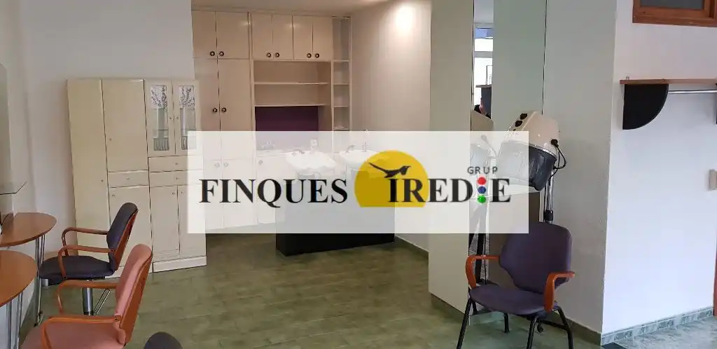 Local commercial à vendre à L'Aldea, imagen 3