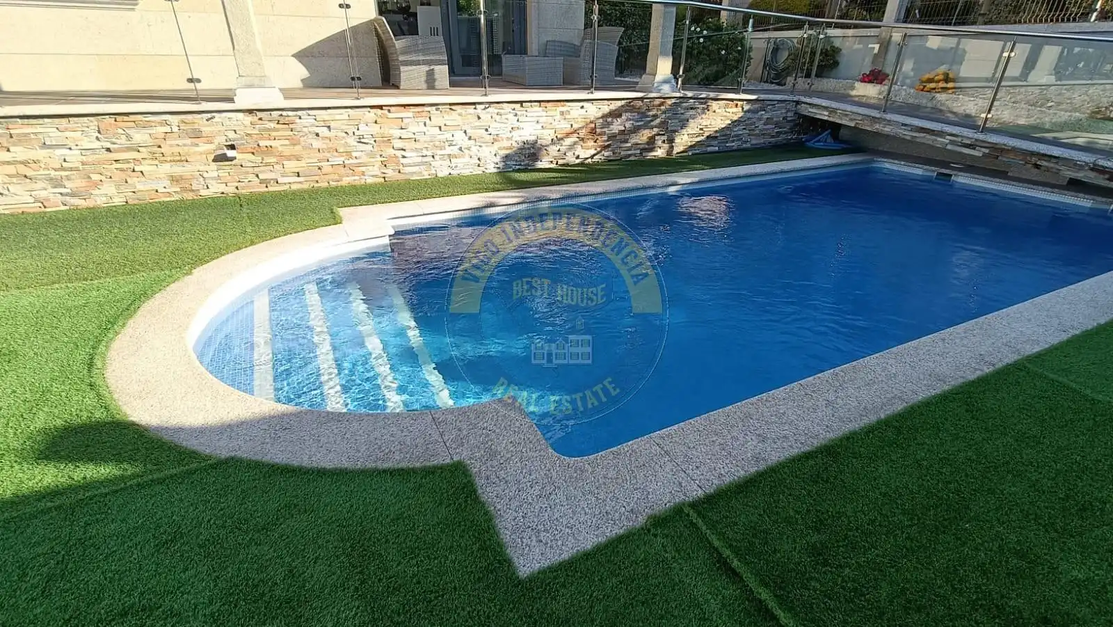 Piscina de Casa o chalet en venta en Vigo  con Jardín privado, Terraza y Trastero