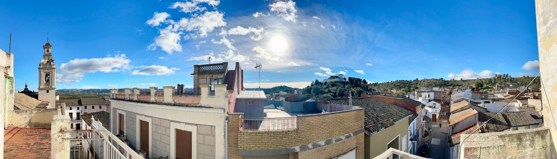 Vista exterior de Ático en venta en L'Énova con Terraza y Balcón