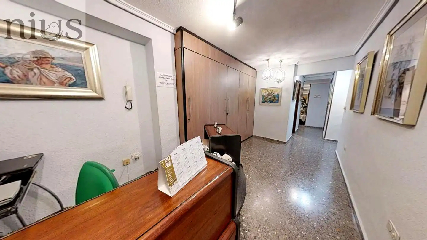 Oficina de lloguer en Silla amb Aire condicionat