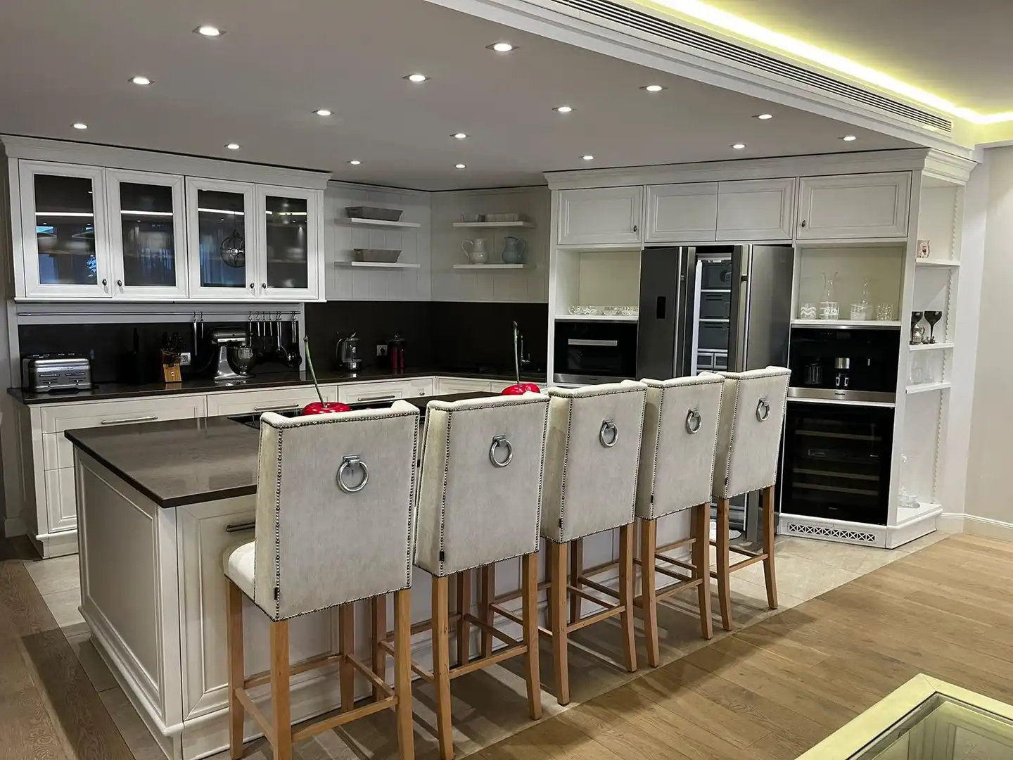 Apartament amb piscina en venda a Nueva Andalucía, imagen 4