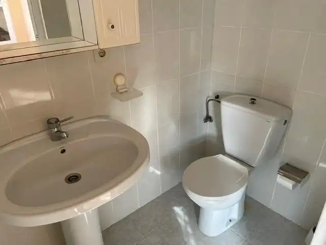 Bany de Pis en venda en Ponferrada amb Calefacció i Terrassa