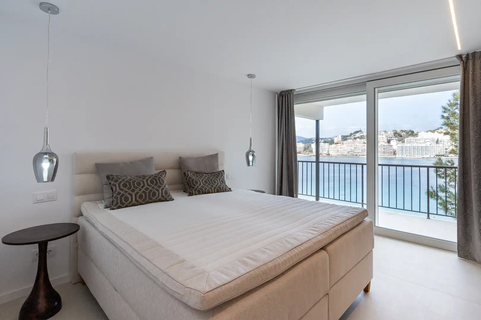 Bedroom of Attic for sale in Calvià  with Air Conditioner, Heating and Terrace