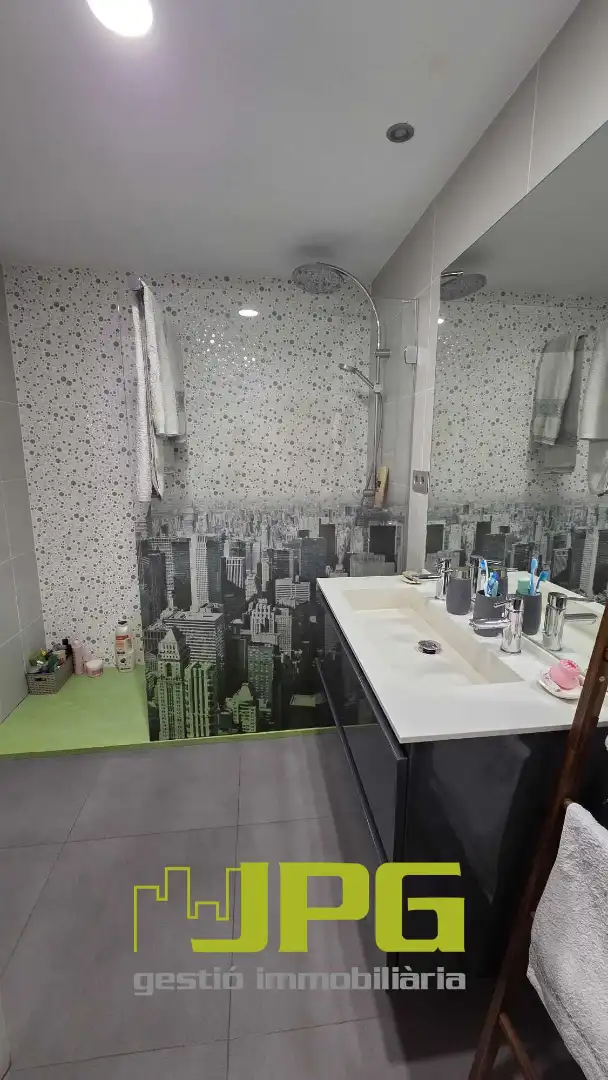 Baño de Casa adosada en venta en Sant Joan d'Alacant con Aire acondicionado, Calefacción y Jardín privado