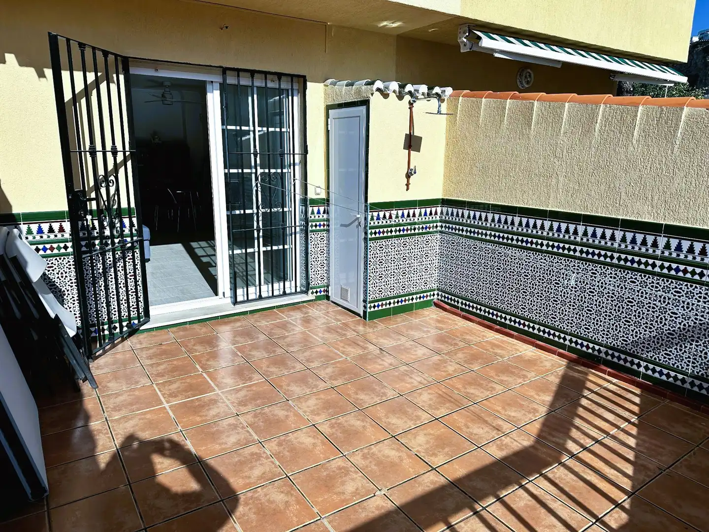 Terraza de Casa adosada en venta en Salobreña con Aire acondicionado, Calefacción y Terraza