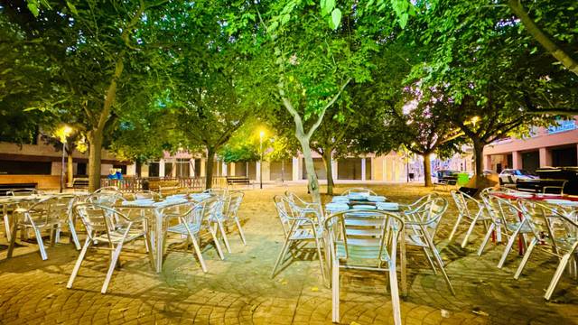 Local comercial en Alquiler en Calle de Francesc Oller, 68 en Torrent d'en Pere Parres