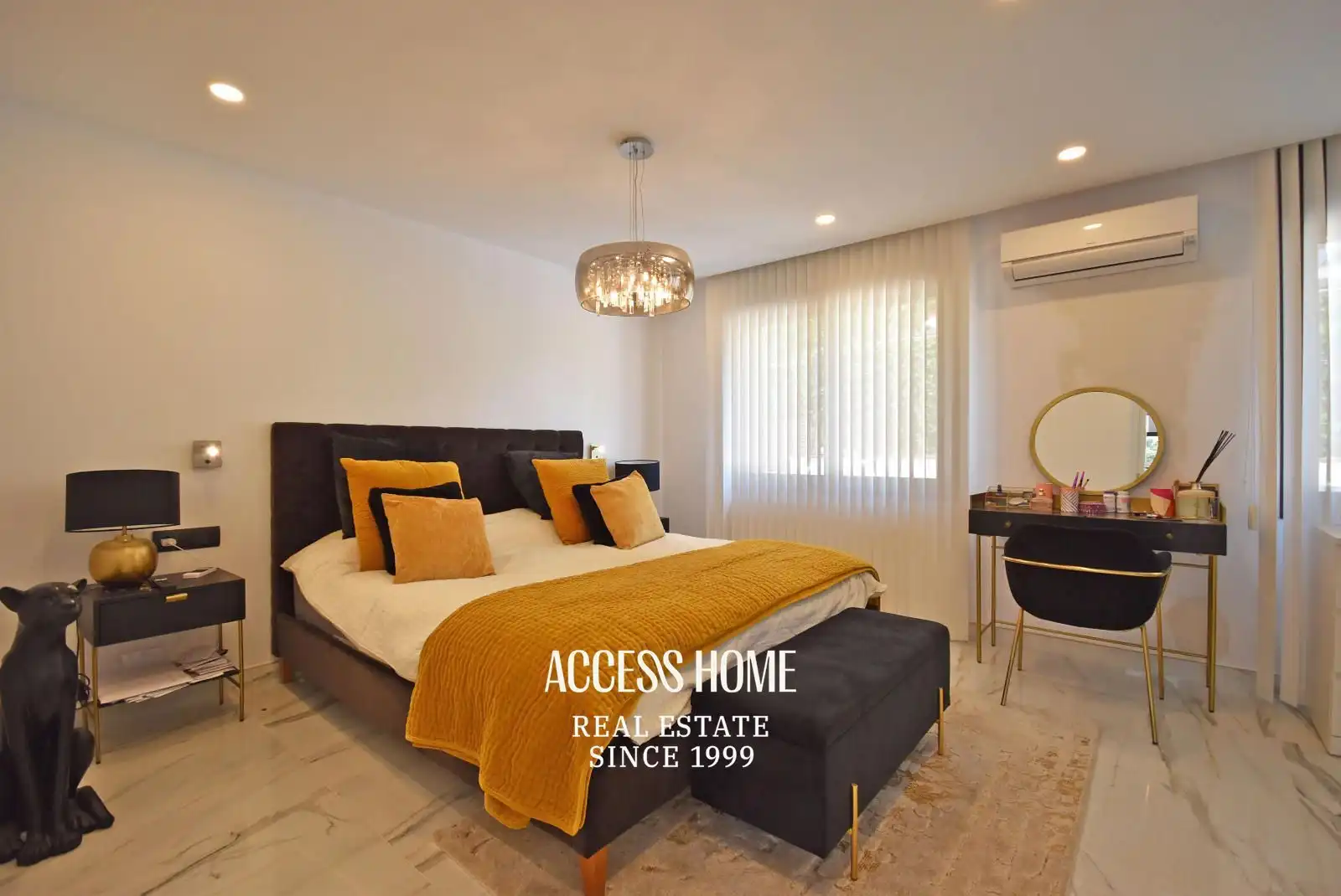 Habitación de Casa o chalet en venta en Canet de Mar con Aire acondicionado, Calefacción y Piscina