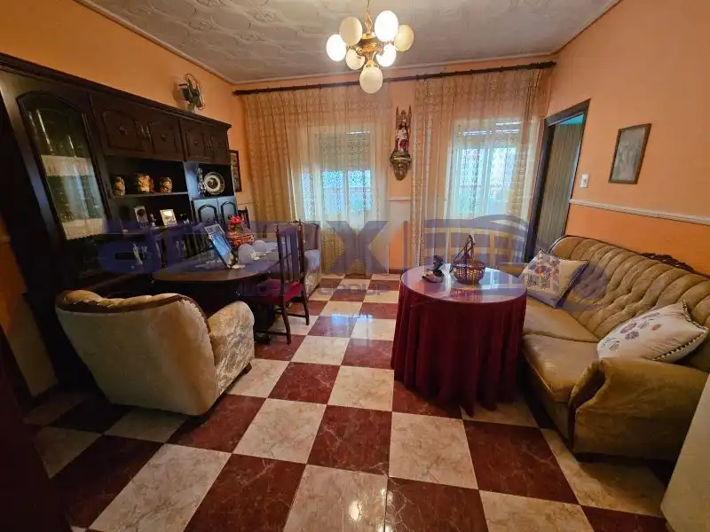 Sala d'estar de Edifici en venda en Almodóvar del Campo