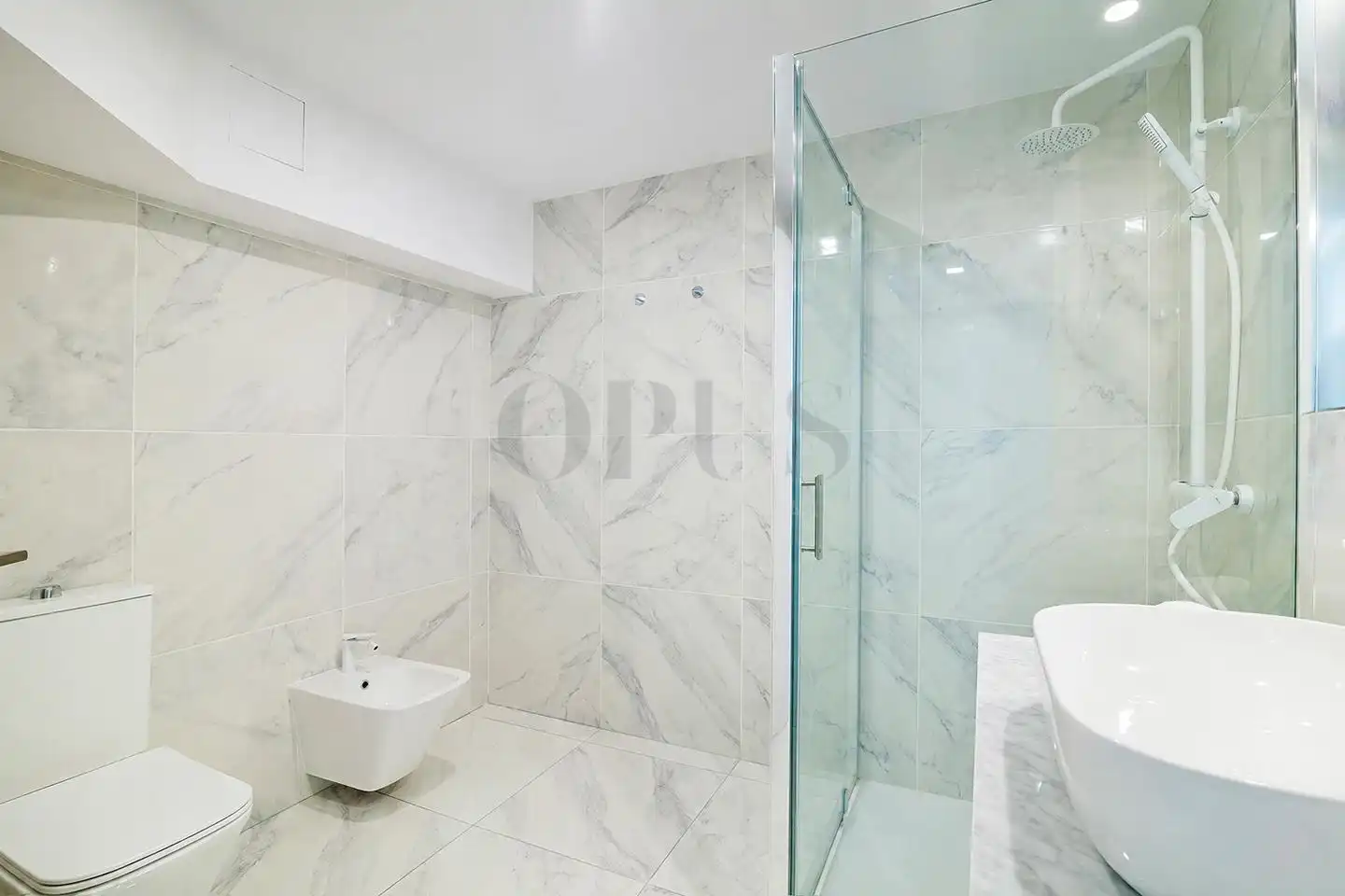 Bany de Apartament en venda en Adeje amb Terrassa, Moblat i Piscina comunitària