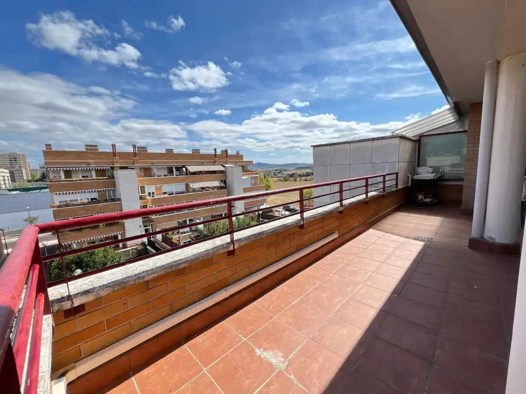 Appartamento con terrazza in vendita a Ronda Cendea de Cizur, imagen 54