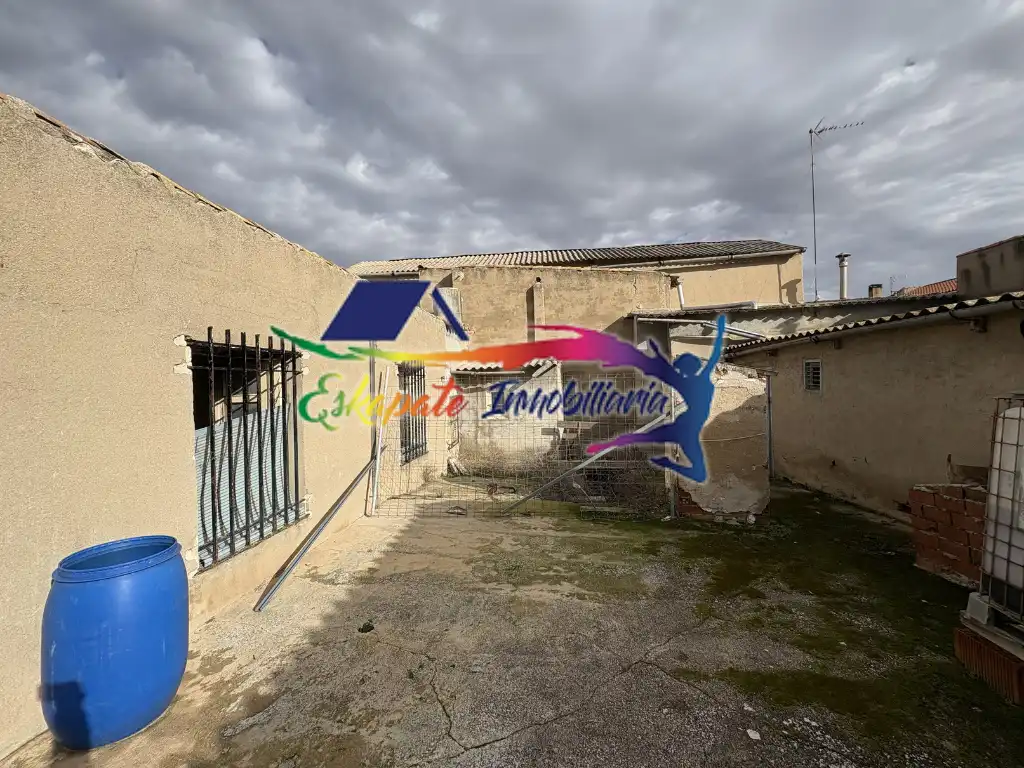 Casa en venta en Calle Romero 4