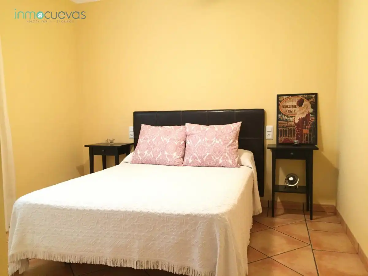 Habitación de Casa o chalet en venta en Cuevas del Almanzora con Terraza, Trastero y Amueblado
