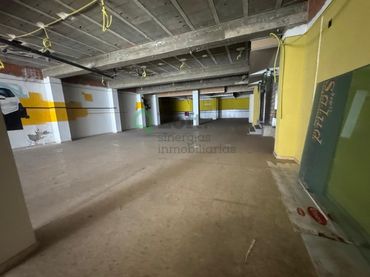 Local comercial en venda a Maria Auxiliadora - Barriada de Llera