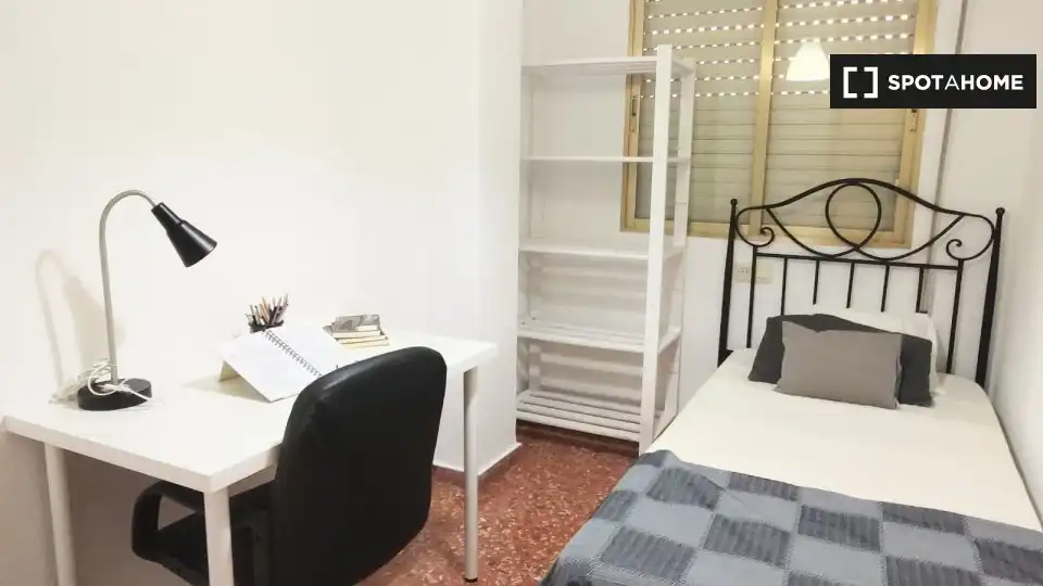 Room in Zona Concordia