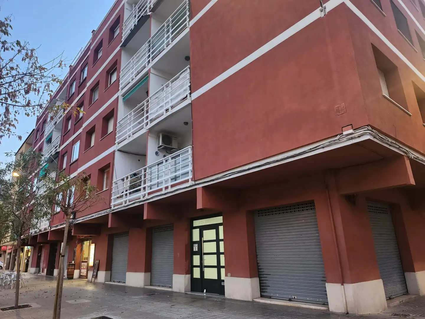 Vista exterior de Pis en venda en El Prat de Llobregat