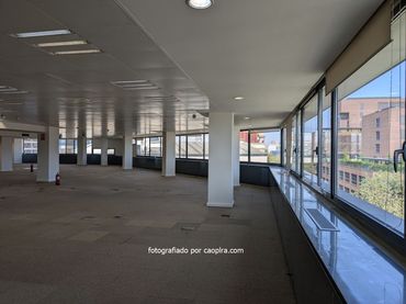 Büro mit Aufzug zur Miete in Avila