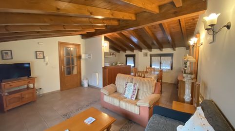 Edificio en venta en Jerte- Tres apartamentos en perfecto estado