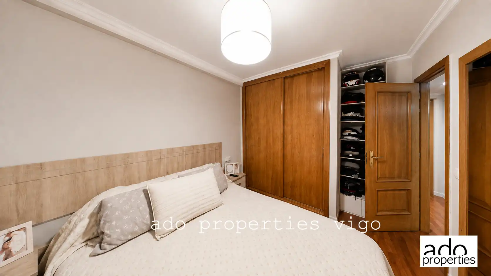 Bedroom of Flat for sale in Redondela  with Heating, Furnished and Oven