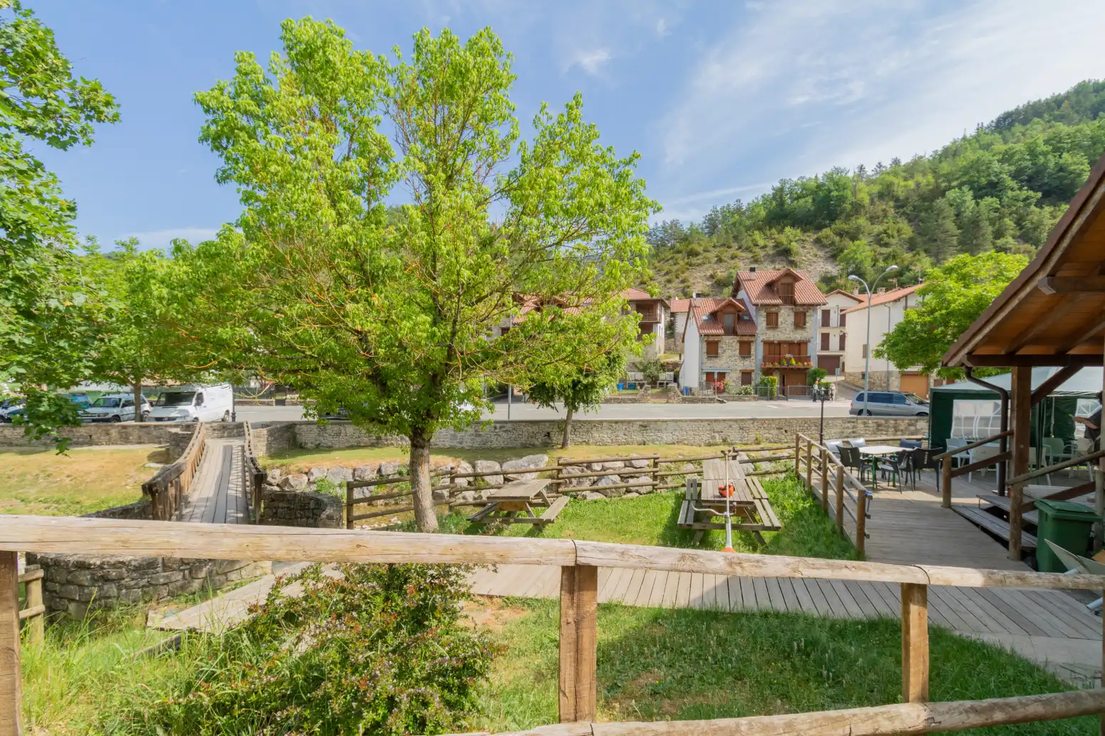 Garden of Land for sale in Garde