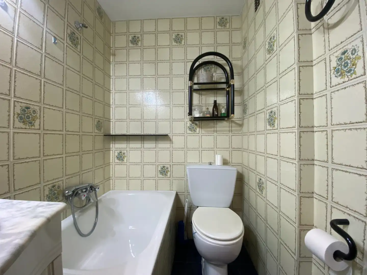 Baño de Piso en venta en Alicante / Alacant con Aire acondicionado, Amueblado y Balcón