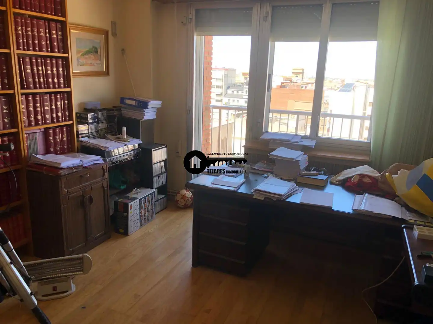 Piso con terraza en venta en Centro