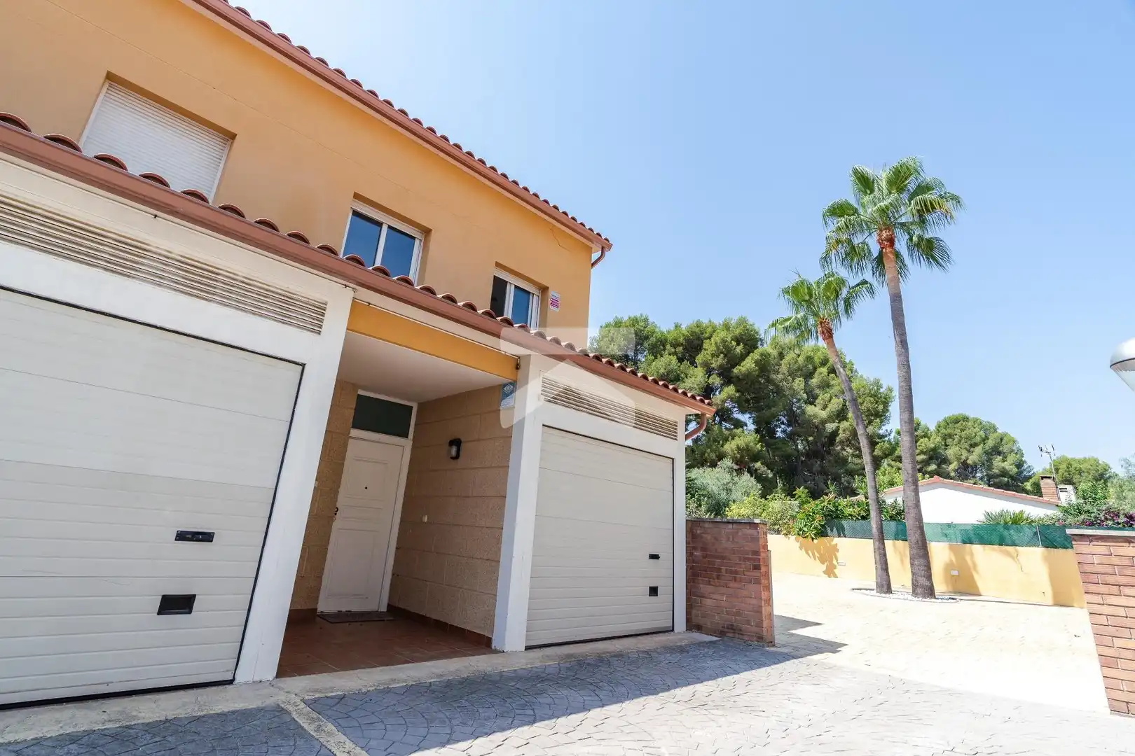 Casa aparellada amb terrassa en venda a Platja de Mont-roig, imagen 3